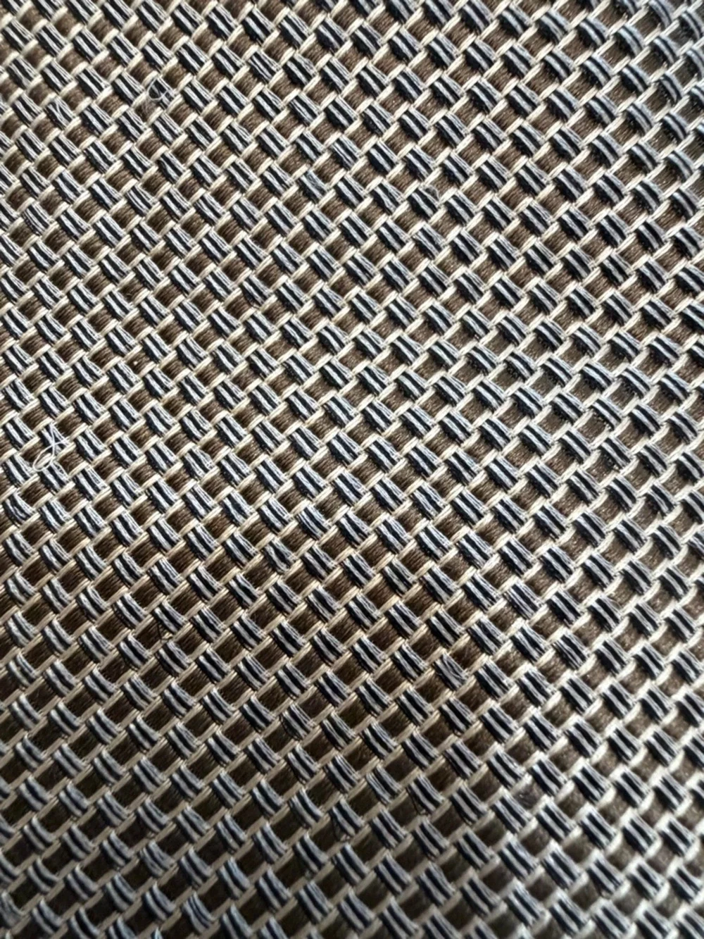 Hugo Boss Classic Men's Neutral Patterned Silk Tie made in Italy VGUC